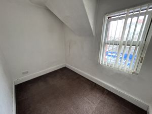 Photo 14- click for photo gallery